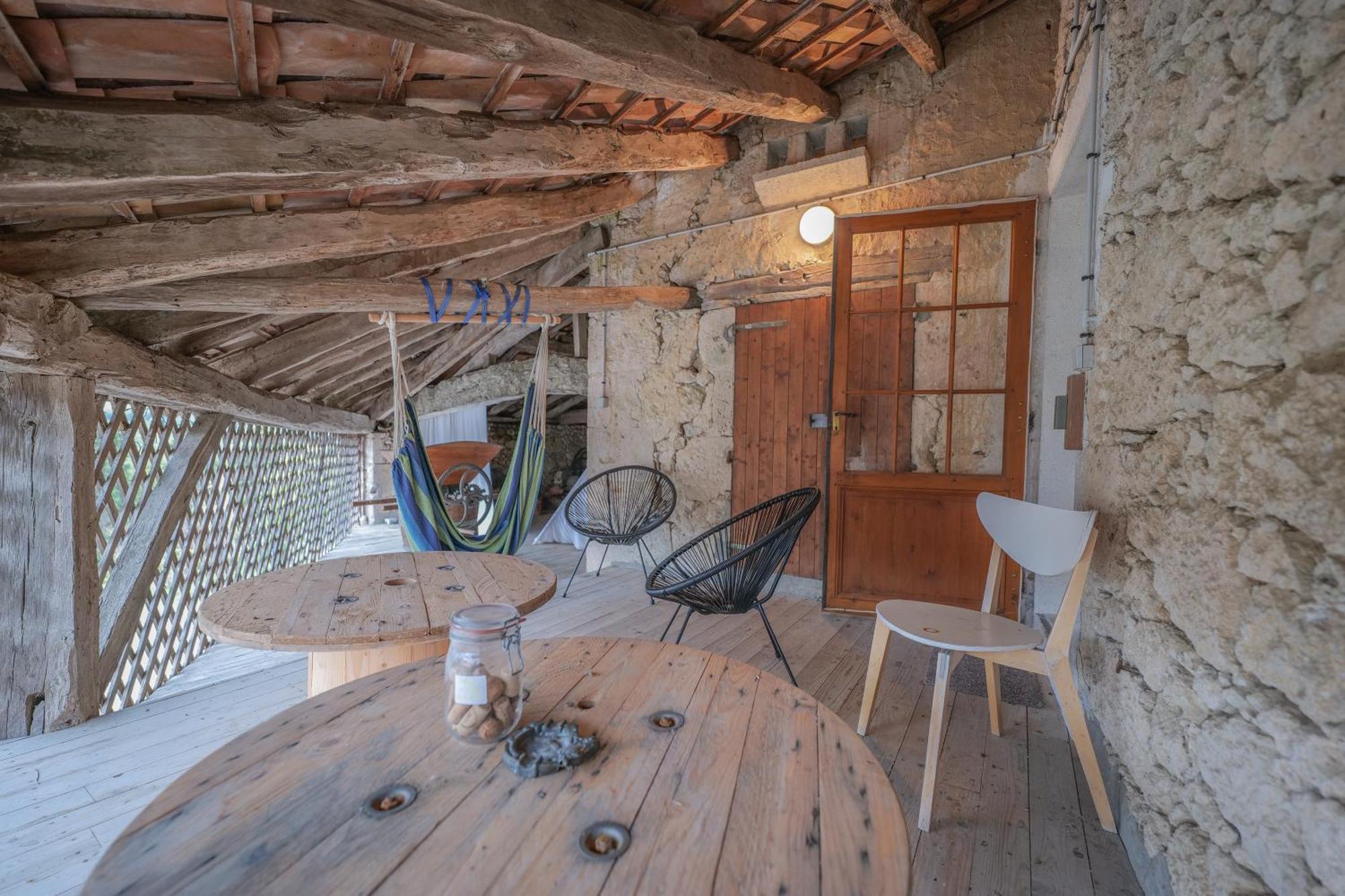 Chateau Baleste - Logement 2 Montesquieu  Bagian luar foto