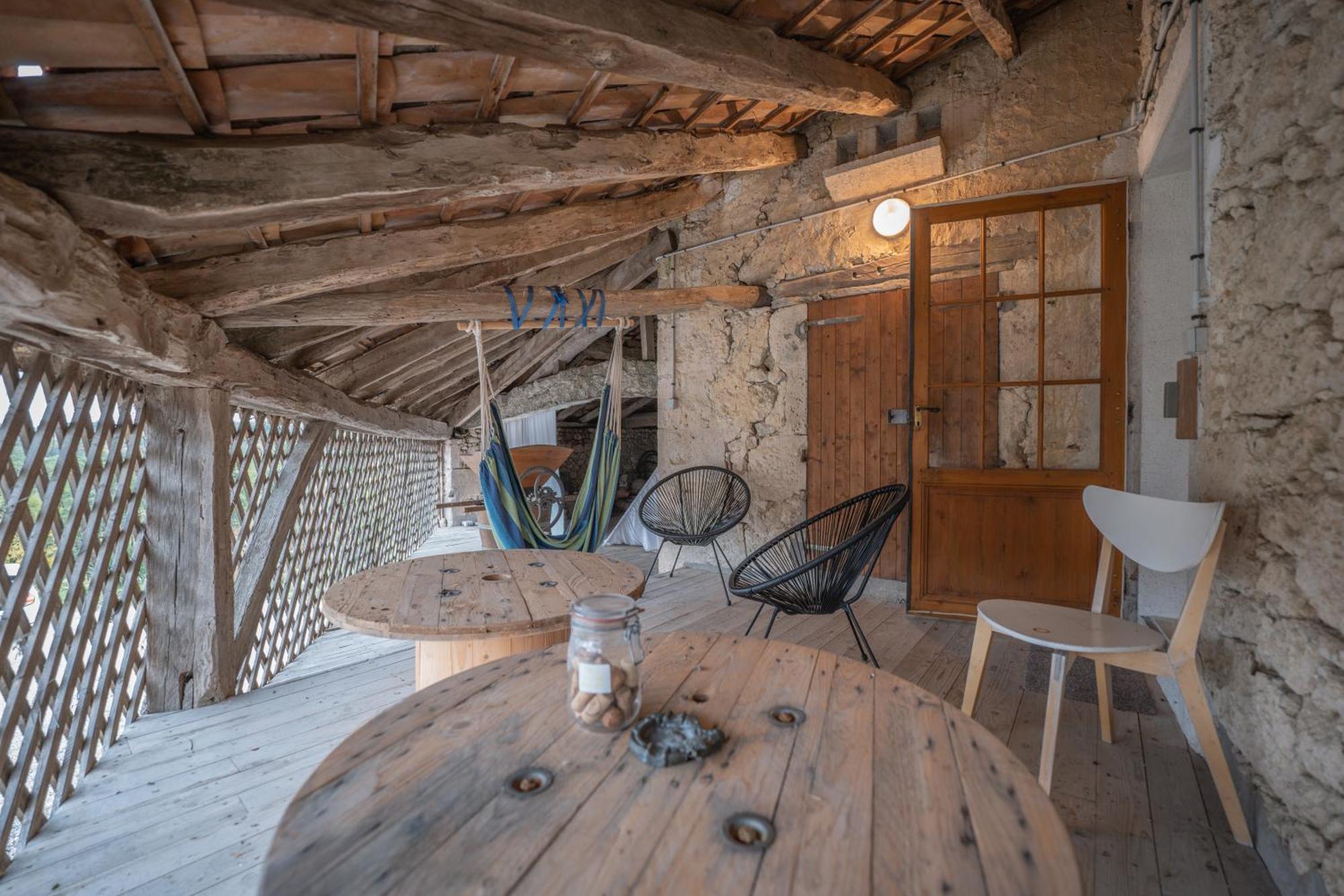 Chateau Baleste - Logement 2 Montesquieu  Bagian luar foto